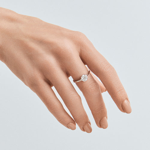 Anel Redondo com Pedras Moissanites 3MM Prata 925